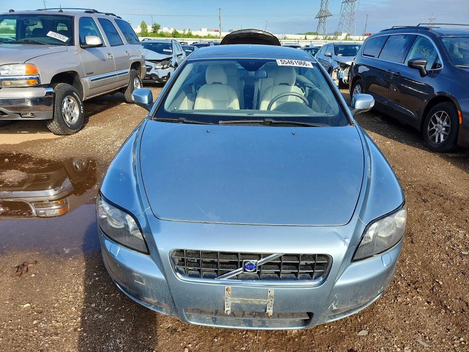 2009 Volvo C70 VIN YV1MC67279J076710 COPART salvage auction — MINOR DENT/SCRATCHES, Il - Certificate Of Title, sold $1,900 on 2026-07-07 (photo 5)