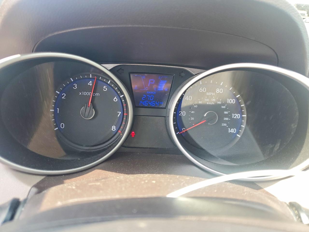 2014 Hyundai Tucson VIN KM8JU3AG2EU799930 COPART salvage auction — Side, AL - CERT OF TITLE-SALVAGE TITLE, sold $1,100 on 2026-07-02 (photo 9)