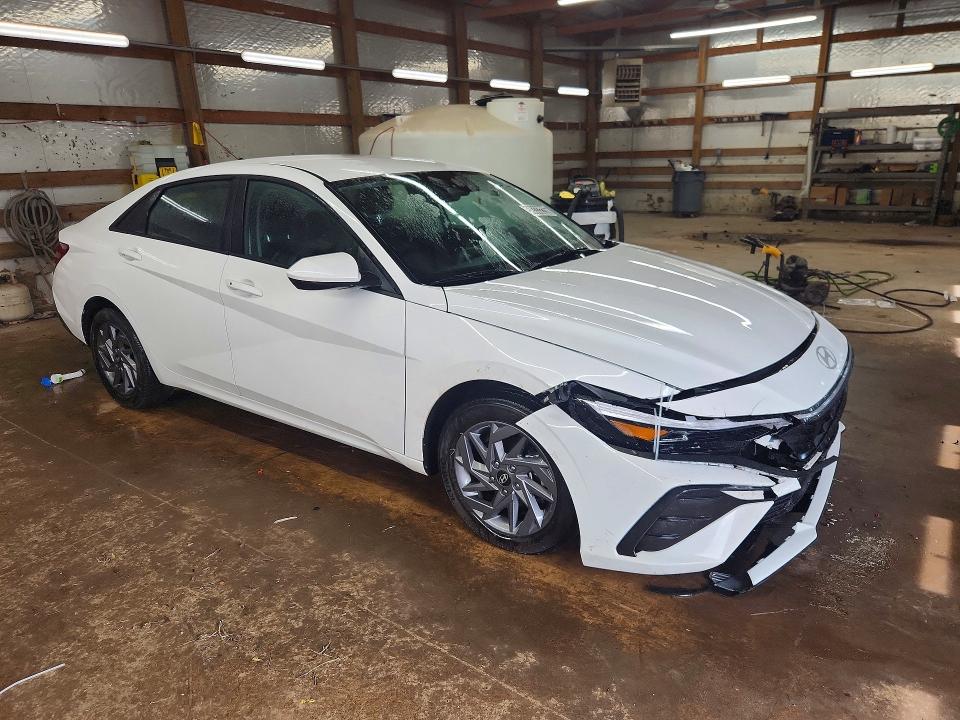 2026 Hyundai Elantra VIN KMHLM4DJ9TU182981 COPART salvage auction — FRONT END, MI - CERTIFICATE OF TITLE, sold $13,900 on 2026-07-15 (photo 4)