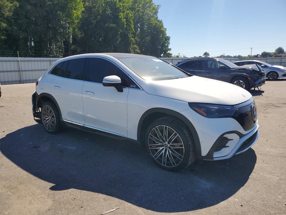 2023 Mercedes-benz Eqe VIN 4JGGM2CB1PA009169 COPART salvage auction — REAR END, NC - SALVAGE CERTIFICATE OF TITLE, sold $7,400 on 2026-07-30 (photo 4)