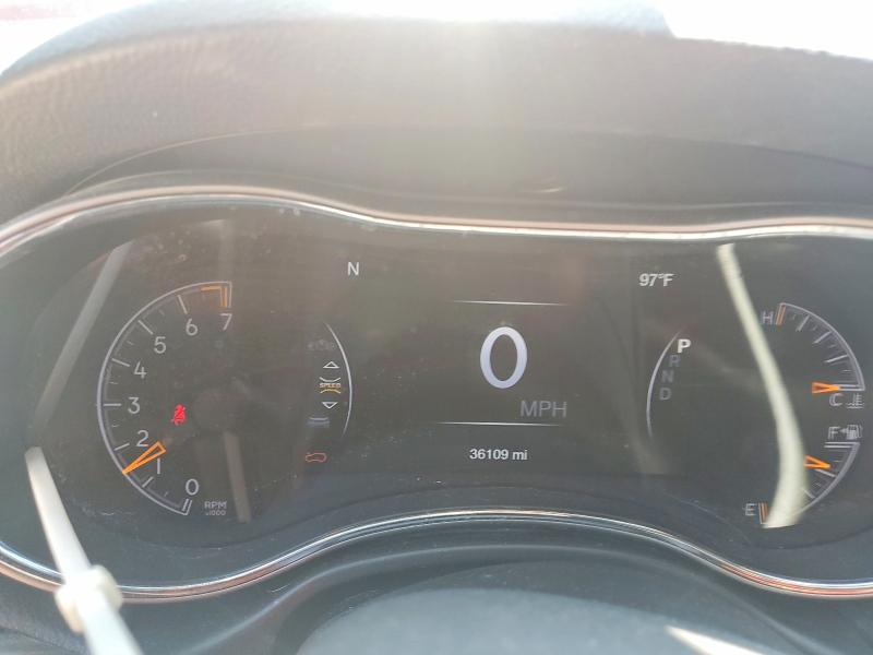 2022 Jeep Cherokee VIN 1C4RJFBG5NC121579 COPART salvage auction — NORMAL WEAR, MO - CERTIFICATE OF TITLE, sold $21,750 on 2026-07-09 (photo 9)