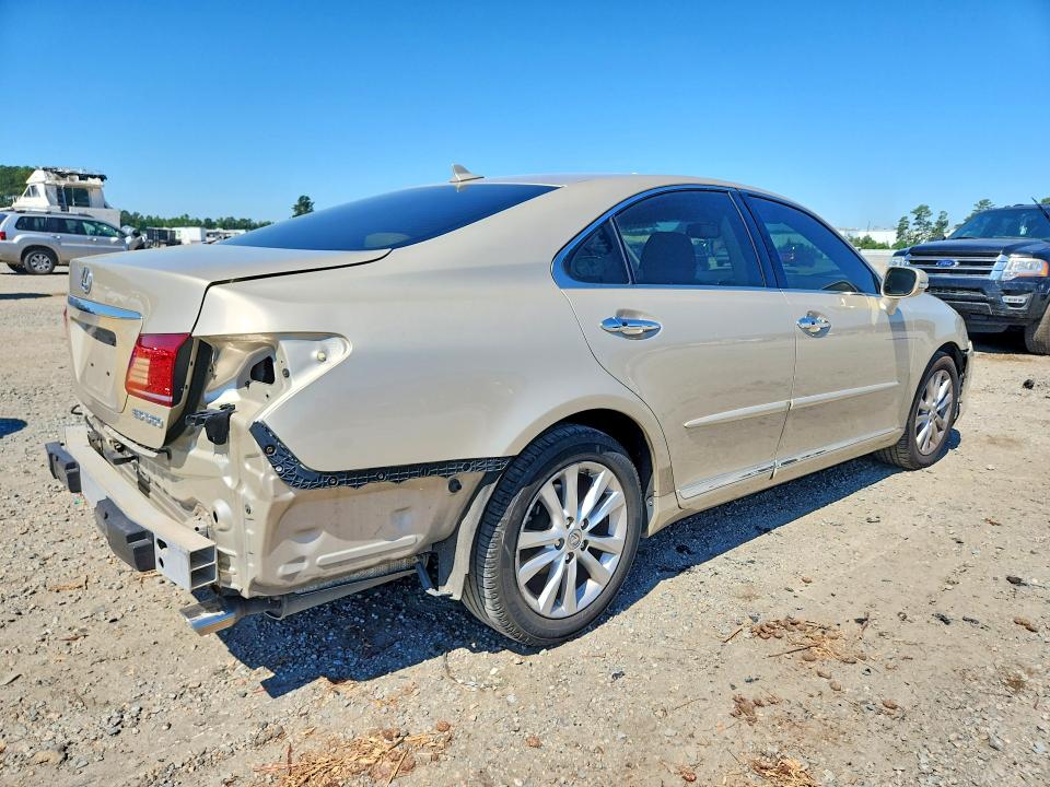 2011 Lexus ES VIN JTHBK1EG2B2450818 COPART salvage auction — REAR END, Nc - Salvage Certificate Of Title, sold $4,500 on 2026-07-20 (photo 3)