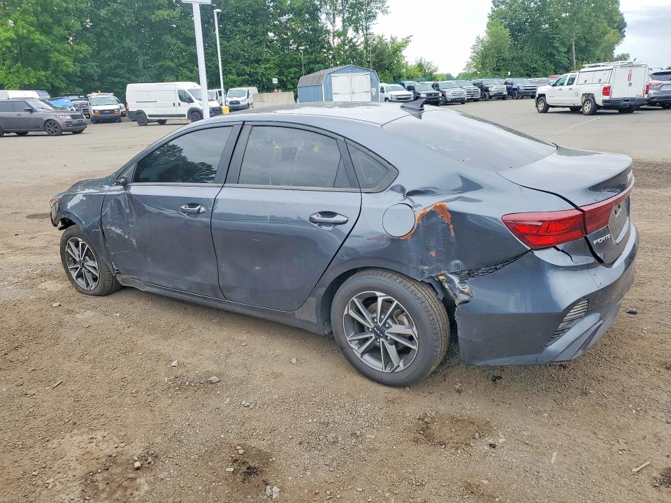 2022 Kia Forte VIN 3KPF24AD1NE454608 COPART salvage auction — ALL OVER, Ct - Certificate Of Title, sold $4,850 on 2026-07-10 (photo 2)