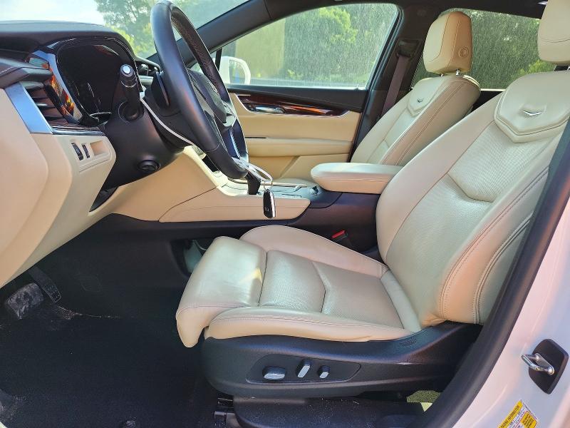 2017 Cadillac Xt5 VIN 1GYKNERS9HZ215101 COPART salvage auction — NORMAL WEAR, Tn - Certificate Of Title, sold $11,200 on 2026-07-02 (photo 7)