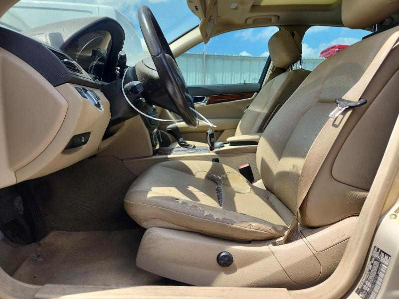 2011 Mercedes-benz C class VIN WDDGF8BB3BR138730 COPART salvage auction — MECHANICAL, Mn - Certificate Of Title, sold $600 on 2026-07-28 (photo 7)