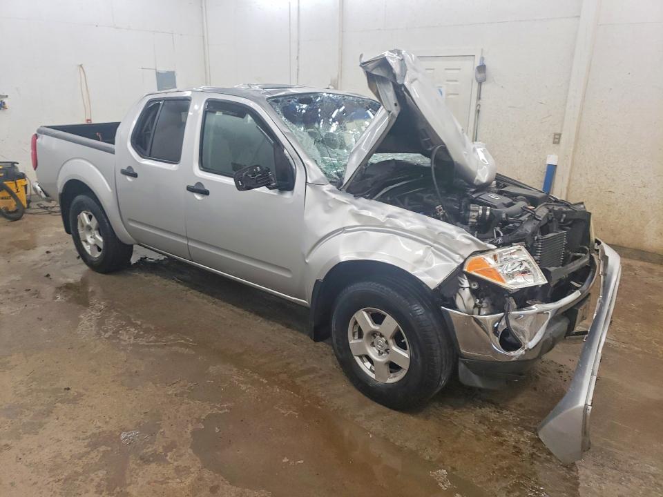 2005 Nissan Frontier VIN 1N6AD07W35C437660 COPART salvage auction — ROLLOVER, TN - NON-REPAIRABLE CERTIFICATE, sold $1,000 on 2026-07-09 (photo 4)