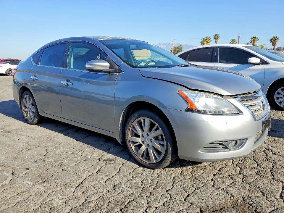 2014 Nissan Sentra VIN 3N1AB7AP7EY299246 COPART salvage auction — MINOR DENT/SCRATCHES, Mt - Dis/Dlr/Exp Only Clean Title, sold $475 on 2026-07-27 (photo 4)