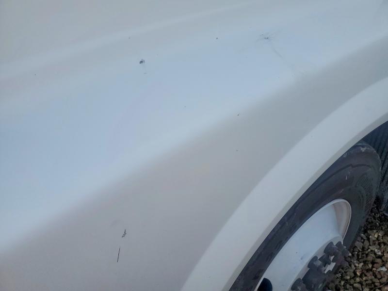 2018 Volvo VIN 4V4N39TG8JN892761 COPART salvage auction — MINOR DENT/SCRATCHES, In - Certificate Of Title, sold $6,000 on 2026-08-18 (photo 9)