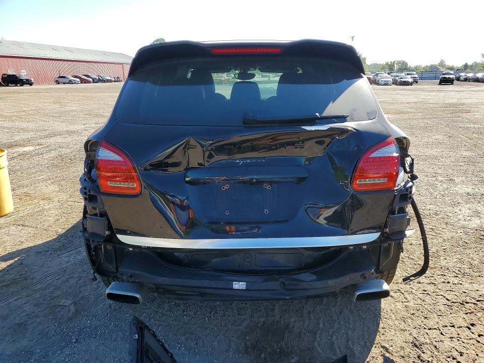 2011 Porsche Cayenne VIN WP1AA2A2XBLA06420 COPART salvage auction — REAR END, On - Permit Salvage, sold $800 on 2026-07-28 (photo 6)