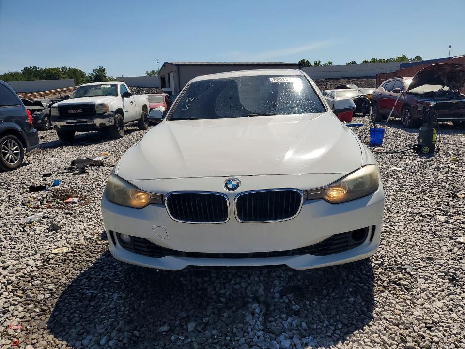 2014 BMW VIN WBA3A5C50EJ464726 COPART salvage auction — REAR END, Fl - Cert Of Title Slvg Rebuildable, sold $625 on 2026-07-28 (photo 5)