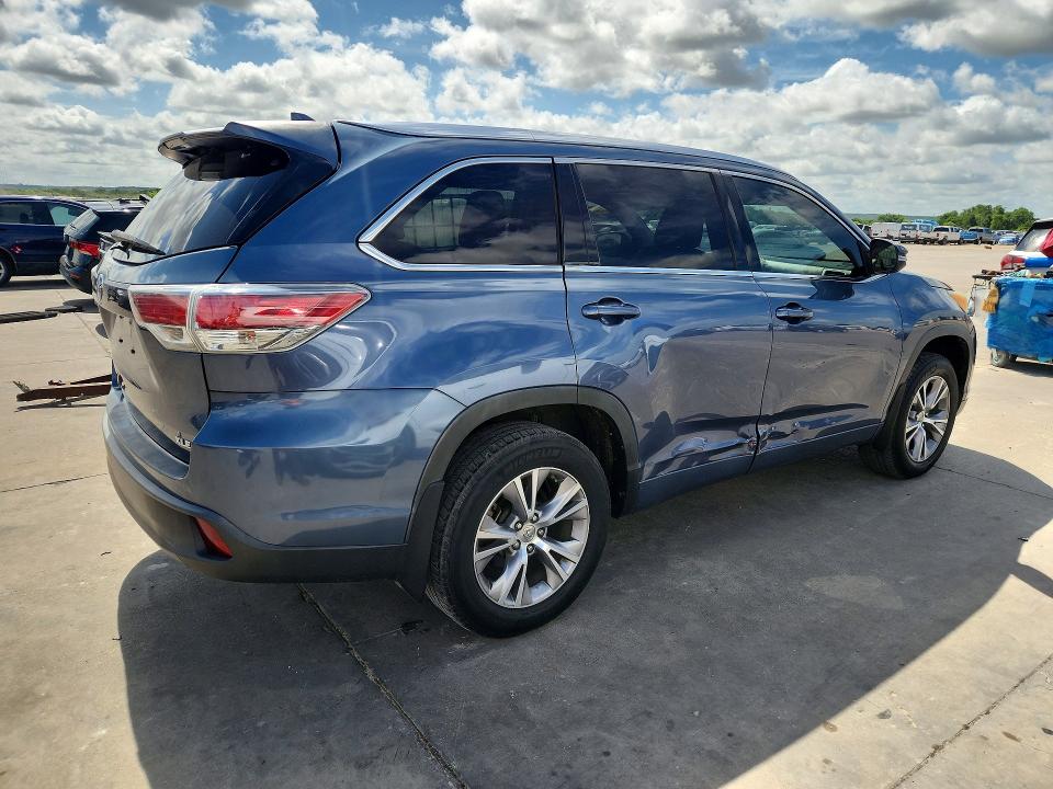 2014 Toyota Highlander VIN 5TDKKRFH3ES037715 COPART salvage auction — SIDE, Tx - Certificate Of Title, sold $9,000 on 2026-07-16 (photo 3)