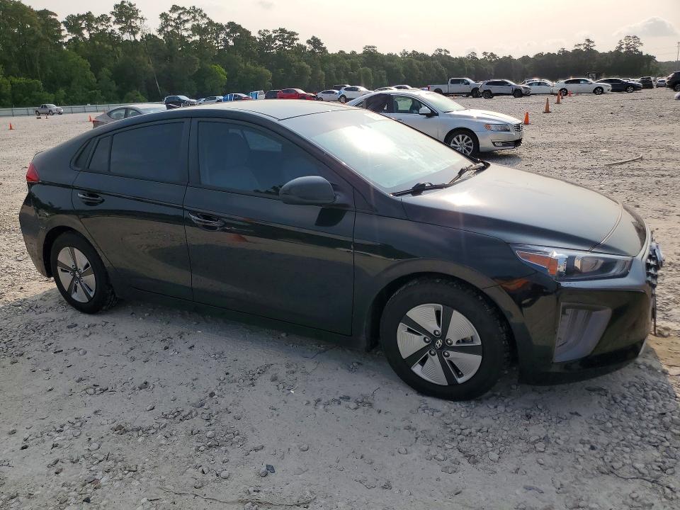 2021 Hyundai VIN KMHC65LC6MU261481 COPART salvage auction — WATER/FLOOD, Tx - Salvage Title-Flood Damage, sold $3,700 on 2026-07-17 (photo 4)