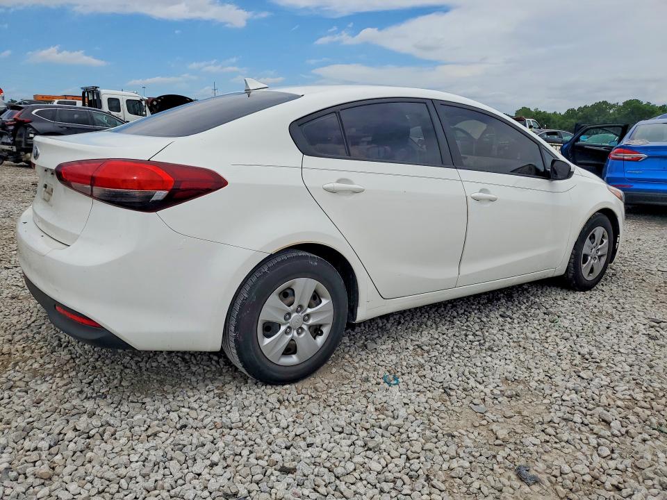 2017 Kia Forte VIN 3KPFK4A71HE109593 COPART salvage auction — UNDERCARRIAGE, OH - CERT OF TITLE-SALVAGE, sold $1,550 on 2026-07-02 (photo 3)