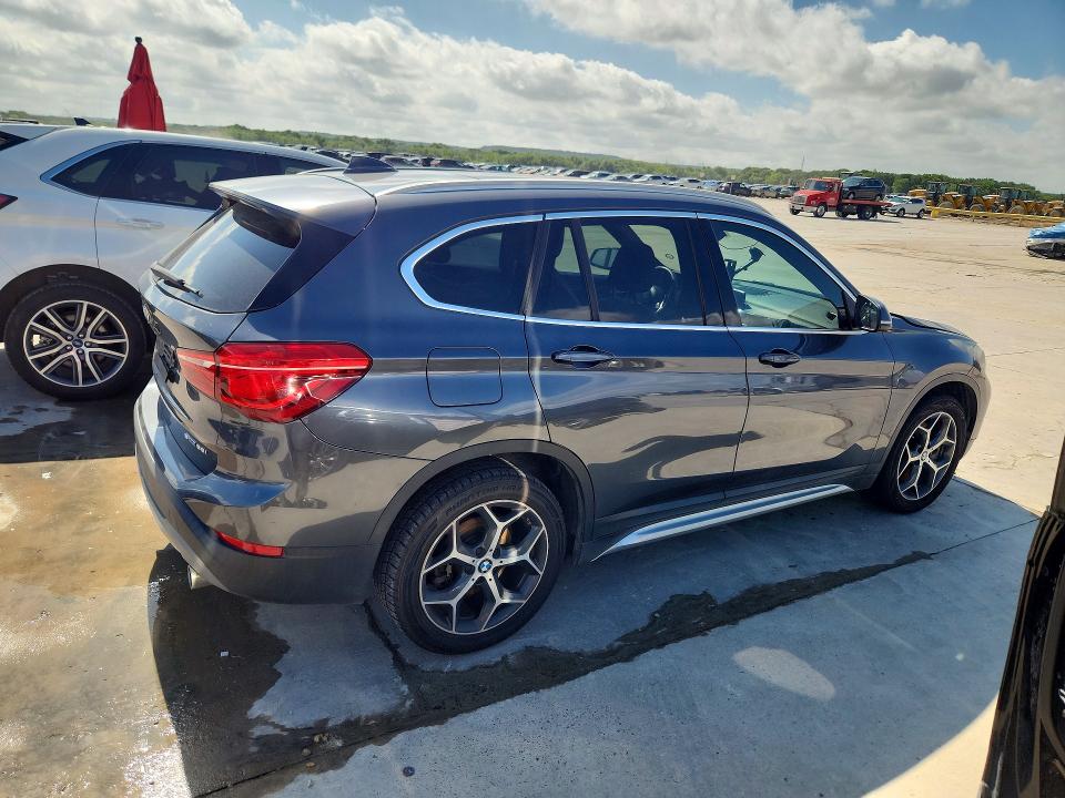 2018 BMW VIN WBXHU7C30J5L09402 COPART salvage auction — NORMAL WEAR, Tx - Certificate Of Title, sold $1,900 on 2026-07-30 (photo 3)
