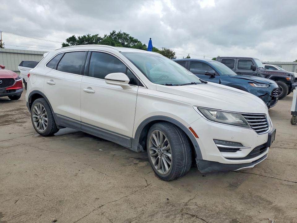 2015 Lincoln Mkz VIN 5LMCJ1A96FUJ03804 COPART salvage auction — UNDERCARRIAGE, Tx - Salvage Vehicle Title, sold $1,150 on 2026-07-02 (photo 4)