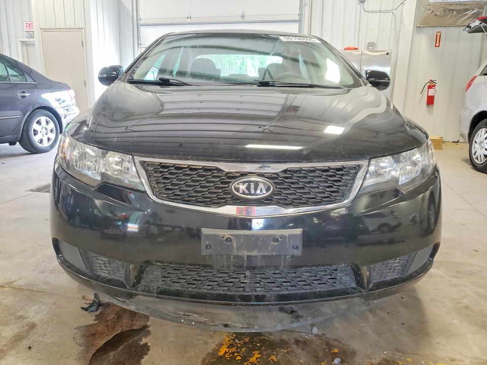 2013 Kia Forte VIN KNAFU4A23C5609707 COPART salvage auction — MECHANICAL, WI - CERTIFICATE OF TITLE, sold $425 on 2026-07-23 (photo 5)