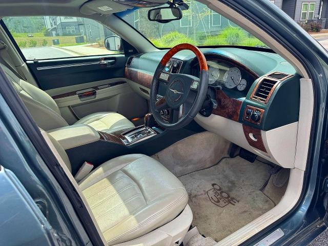 2006 Chrysler 300 VIN 2C3KA63H26H117663 COPART salvage auction — FRONT END, GA - CERTIFICATE OF TITLE (P), sold $275 on 2026-07-02 (photo 5)