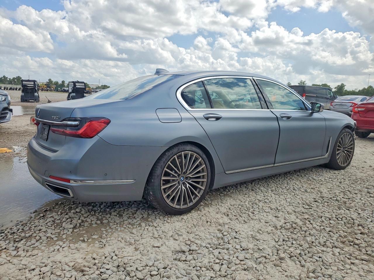2022 BMW 7 Series VIN WBA7U2C00NCK71802 COPART salvage auction — Front End, TX - SALVAGE VEHICLE TITLE, sold $30,250 on 2026-06-30 (photo 3)