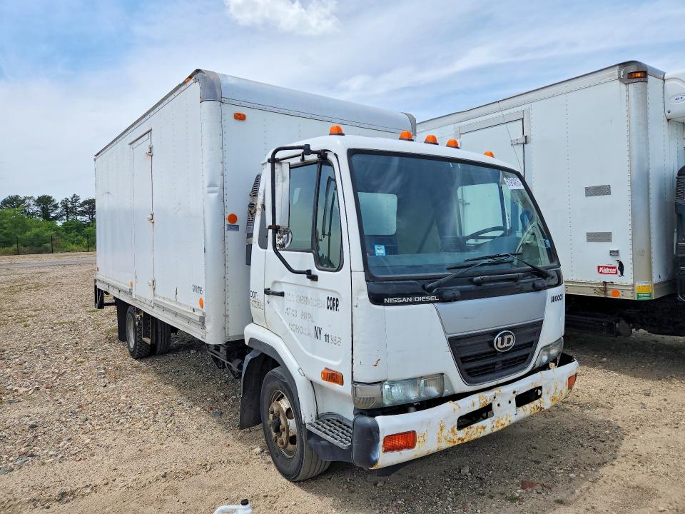 2005 Nissan diesel Ud1800 cs VIN JNAMC50H15AG50183 COPART salvage auction — MINOR DENT/SCRATCHES, Nj - Certificate Of Title, sold $425 on 2026-07-28 (photo 4)