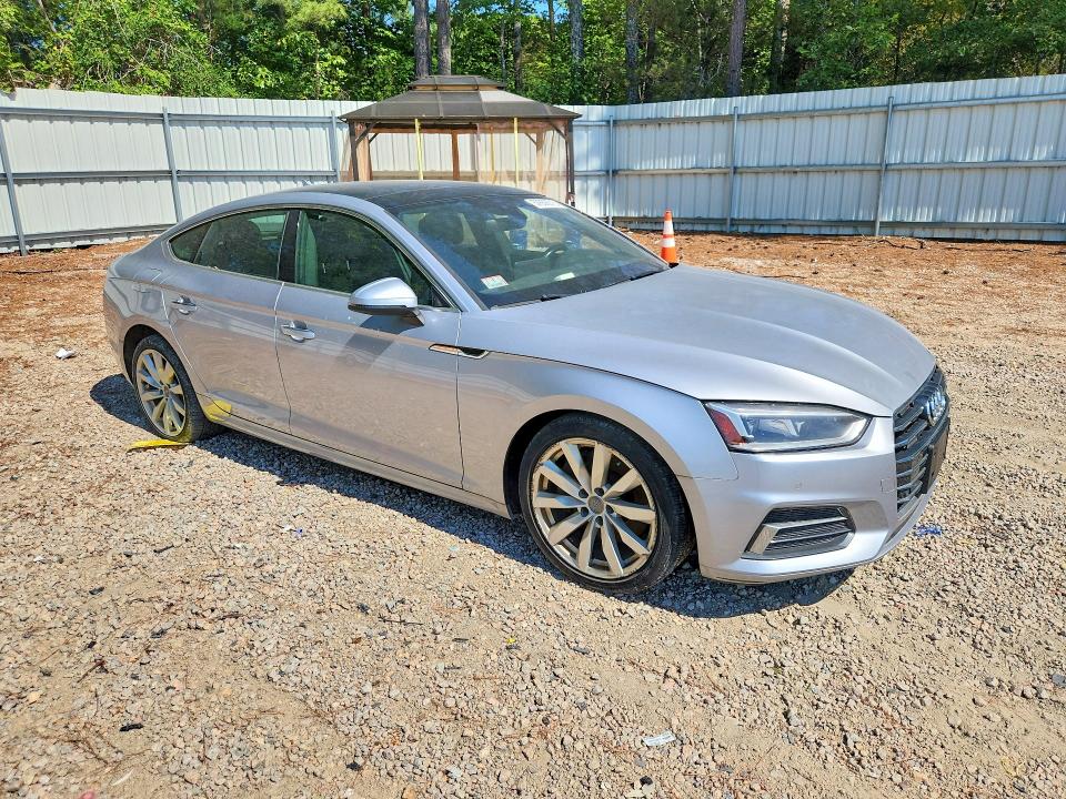 2018 Audi A5 VIN WAUBNCF52JA074995 COPART salvage auction — MINOR DENT/SCRATCHES, Ma - Dealer Only Clean Title, sold $5,100 on 2026-07-06 (photo 4)