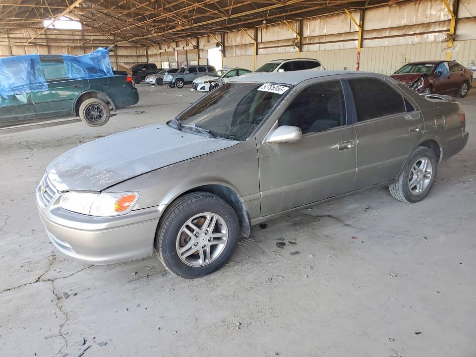 2001 Toyota Camry VIN JT2BG28K510602392 COPART salvage auction — MINOR DENT/SCRATCHES, Az - Certificate Of Title, sold $600 on 2026-07-06 (photo 1)