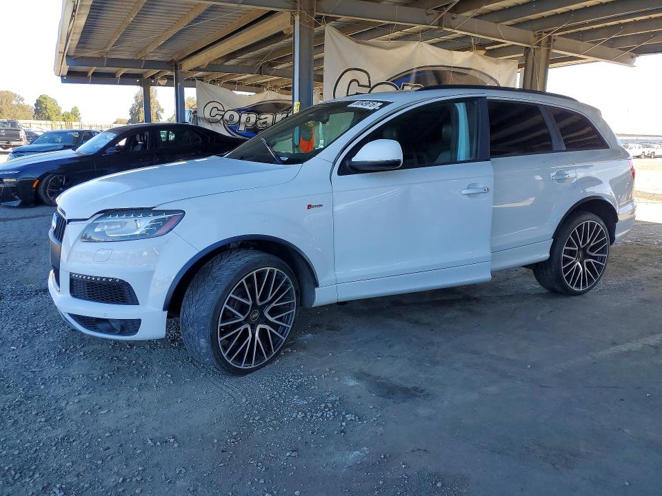 2015 Audi Q7 VIN WA1DGAFE4FD018194 — COPART salvage auction photo