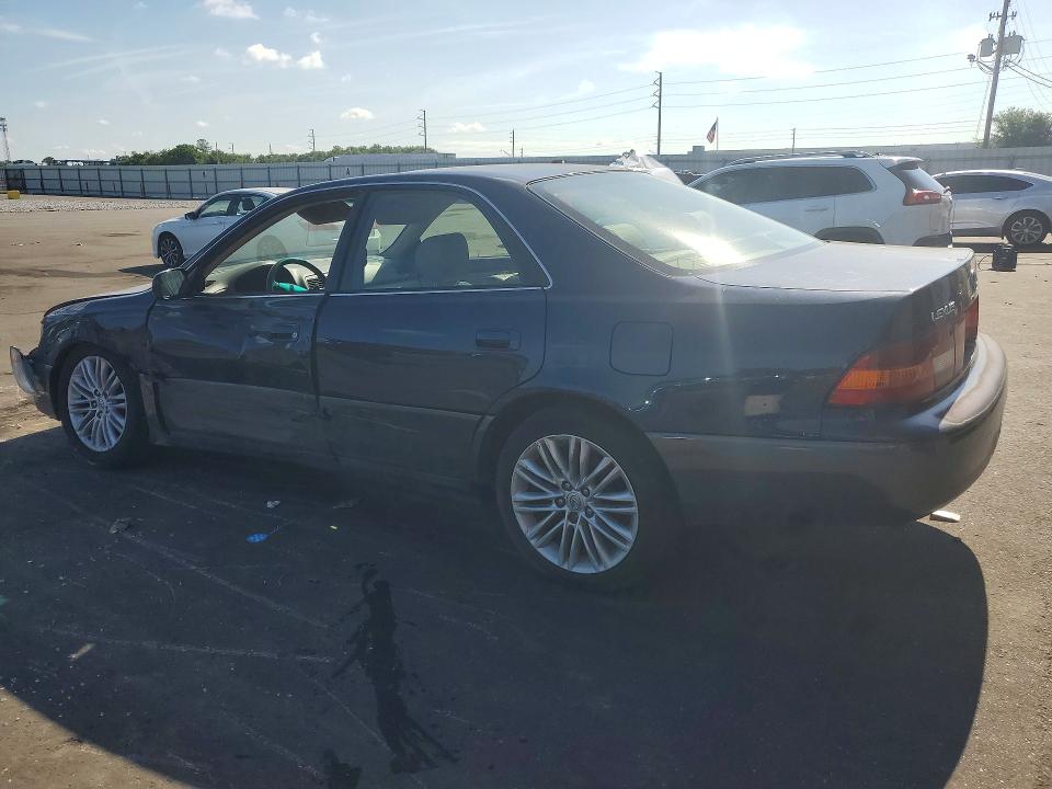 1998 Lexus Es 300 VIN JT8BF28G0W5042067 COPART salvage auction — FRONT END, Fl - Cert Of Ttl-Rebuilt&Slvg Rbld, sold $350 on 2026-07-06 (photo 2)
