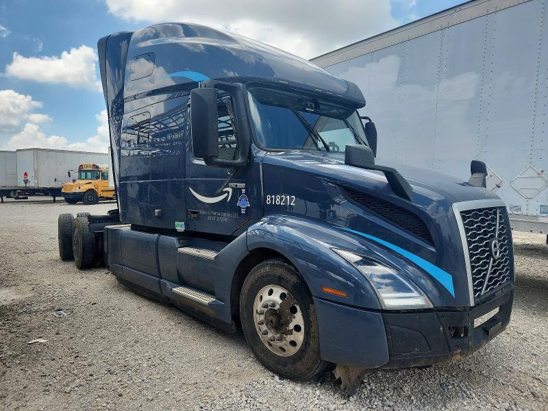 2023 Volvo VIN 4V4NC9EH5PN624118 COPART salvage auction — REAR END, Nh - Certificate Of Title, sold $24,500 on 2026-07-10 (photo 1)
