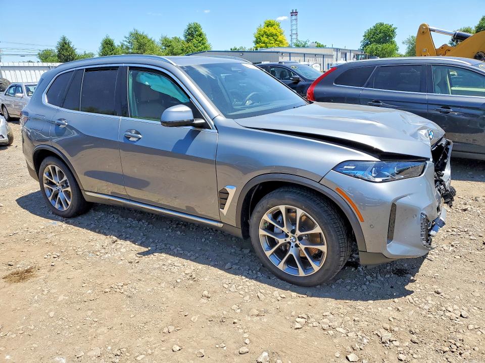 2026 BMW VIN 5UX23EU05T9319383 COPART salvage auction — FRONT END, Md - Cert Of Salvage > 75% Damage, sold $30,500 on 2026-07-13 (photo 4)