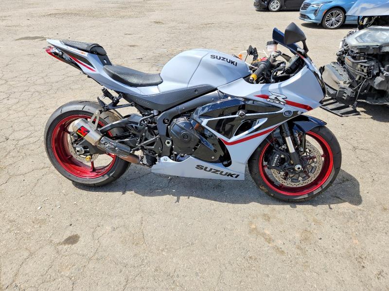 2024 Suzuki Gsx-r VIN JS1DM11B1R7100442 COPART salvage auction — ROLLOVER, Pa - Certificate Of Salvage, sold $6,200 on 2026-07-02 (photo 1)
