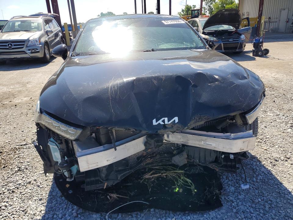 2023 Kia K5 VIN 5XXG44J89PG174575 COPART salvage auction — FRONT END, FL - CERTIFICATE OF DESTRUCTION, sold $3,000 on 2026-07-24 (photo 5)