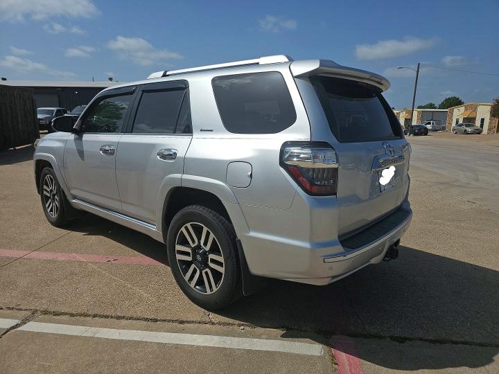 2018 Toyota 4runner VIN JTEZU5JR4J5165863 COPART salvage auction — NORMAL WEAR, Tx - Cert Of Title-Rebuilt Salvage (P), sold $9,500 on 2026-07-23 (photo 3)
