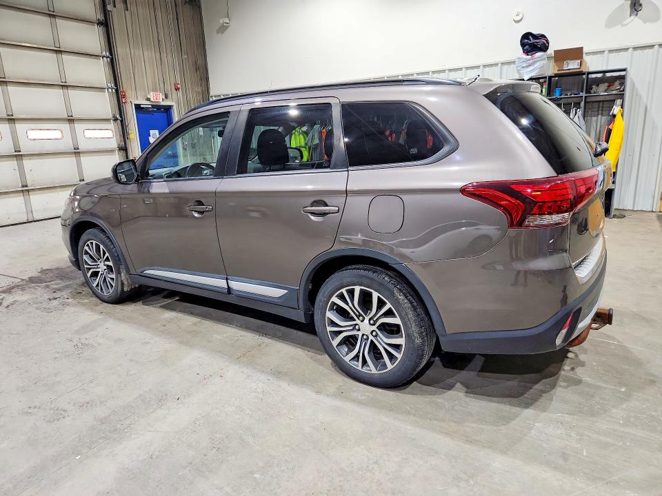 2016 Mitsubishi VIN JA4AZ3A38GZ054781 COPART salvage auction — VANDALISM, Nh - Cert Of Title-Salvage, sold $90 on 2026-07-23 (photo 2)