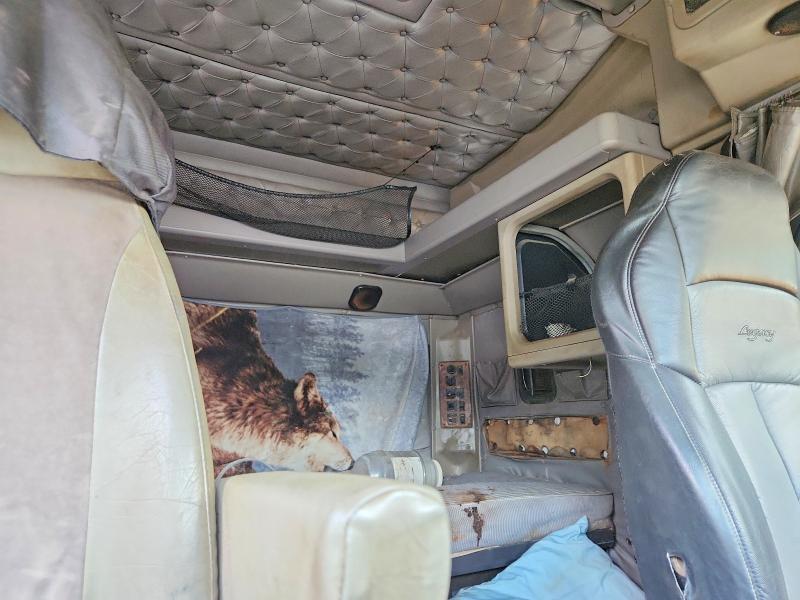 2000 International 9000-series VIN 2HSCHASRXYC064386 COPART salvage auction — FRONT END, Oh - Cert Of Title-Salvage, sold $8,000 on 2026-07-16 (photo 6)