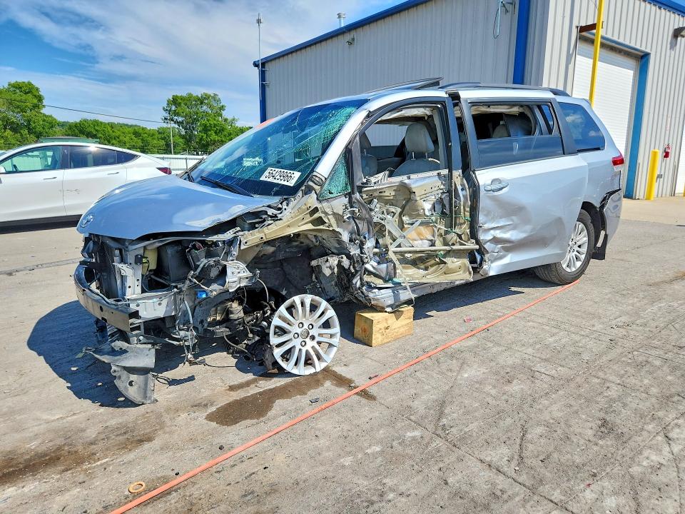 2014 Toyota Sienna VIN 5TDYK3DC4ES434901 COPART salvage auction — SIDE, Tn - Non-Repairable Certificate, sold $900 on 2026-07-13 (photo 1)