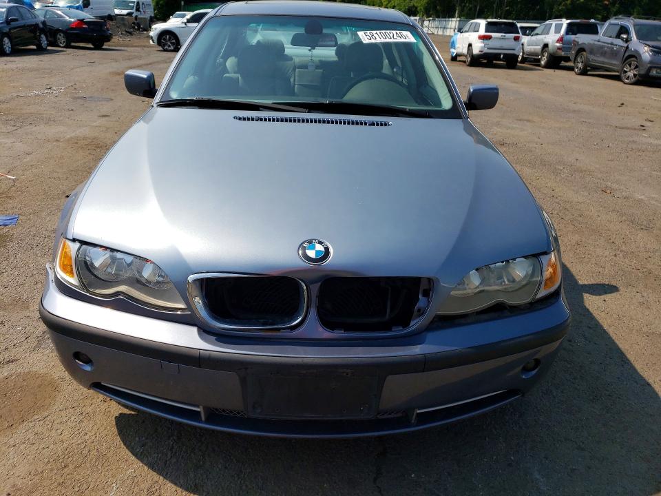 2003 BMW 3 series VIN WBAEV534X3KM25380 COPART salvage auction — FRONT END, Ct - Bill Of Sale-Salvage, sold $1,450 on 2026-07-07 (photo 5)