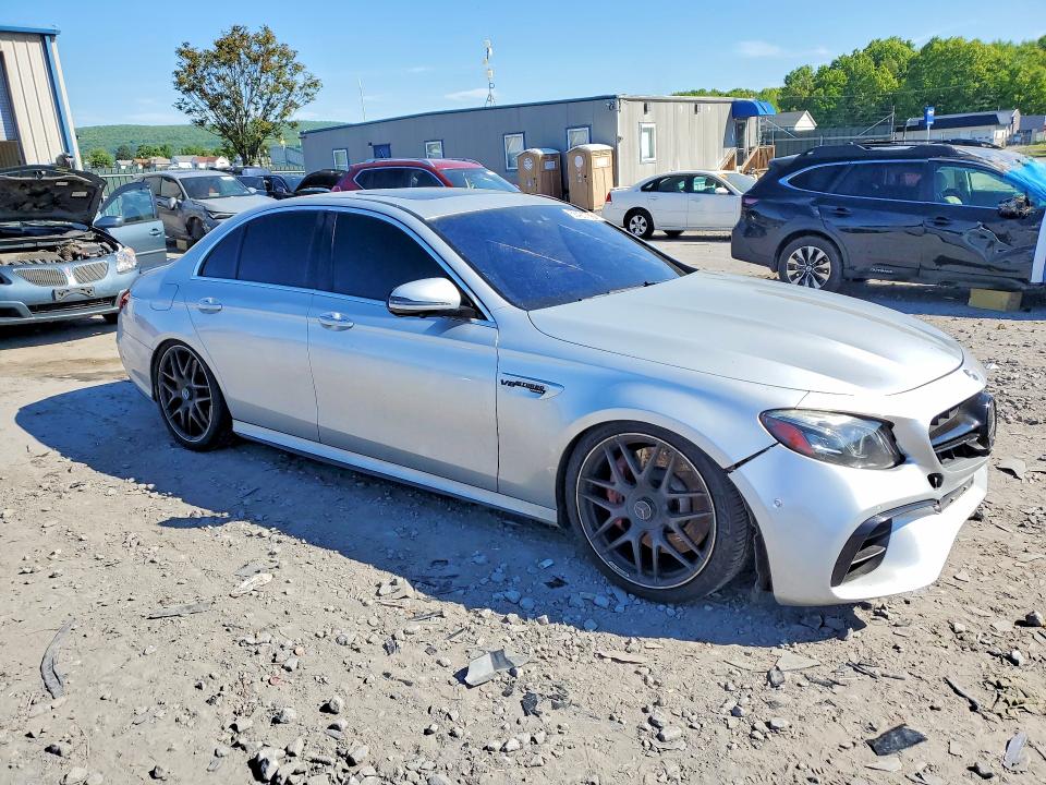 2018 Mercedes-benz E-class VIN WDDZF8KB2JA431086 COPART salvage auction — UNDERCARRIAGE, PA - CERTIFICATE OF SALVAGE, sold $15,500 on 2026-07-22 (photo 4)