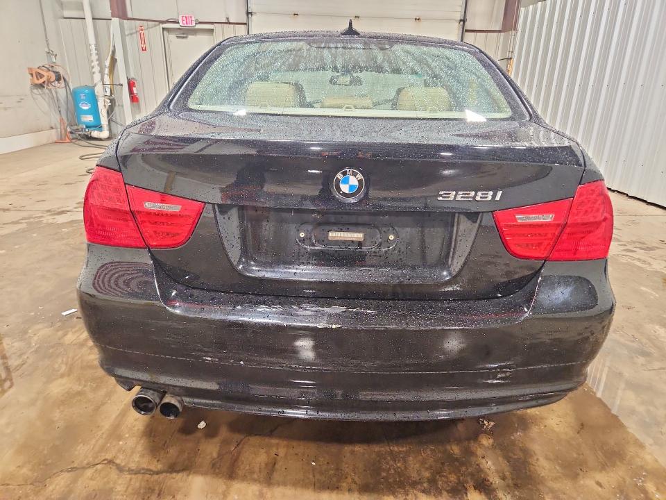 2011 BMW 3 series VIN WBAPK5G57BNN81992 COPART salvage auction — FRONT END, Va - Certificate Of Title (P), sold $175 on 2026-07-28 (photo 6)