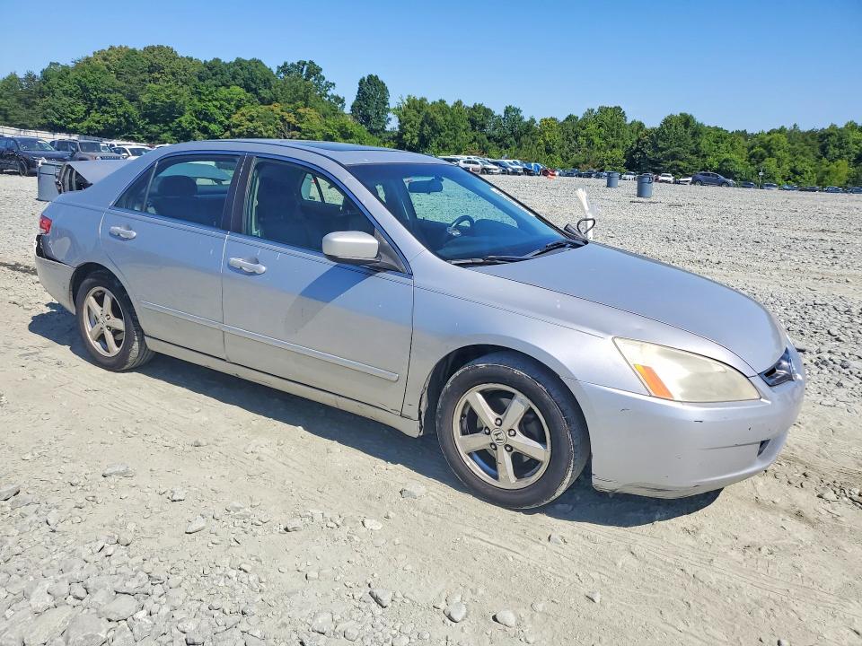 2003 Honda Accord VIN JHMCM56653C038187 COPART salvage auction — REAR END, Nc - Salvage Certificate Of Title, sold $150 on 2026-07-29 (photo 4)