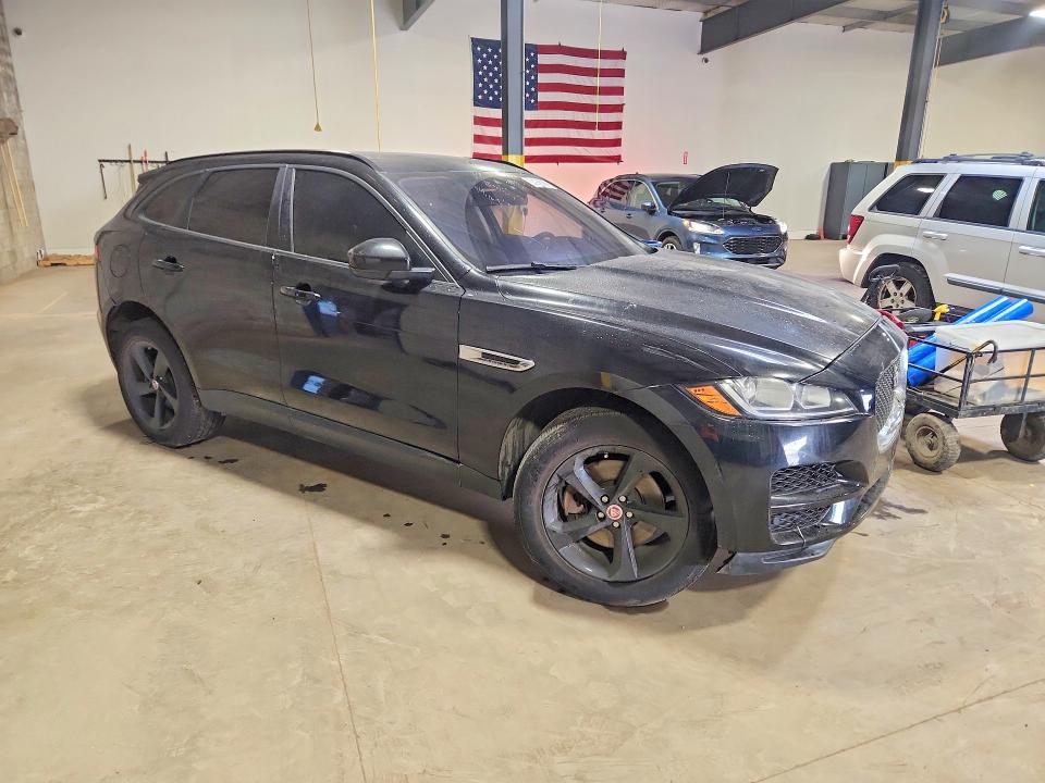 2018 Jaguar F-pace VIN SADCJ2GX6JA282573 COPART salvage auction — VANDALISM, Pa - Cert Of Salv-R=Reconstructed, sold $3,150 on 2026-07-15 (photo 4)