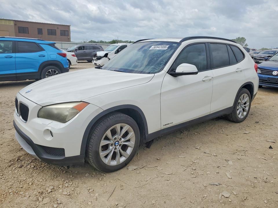 2014 BMW VIN WBAVL1C50EVY20659 COPART salvage auction — MINOR DENT/SCRATCHES, Ks - Certificate Of Title (P), sold $2,200 on 2026-07-28 (photo 1)