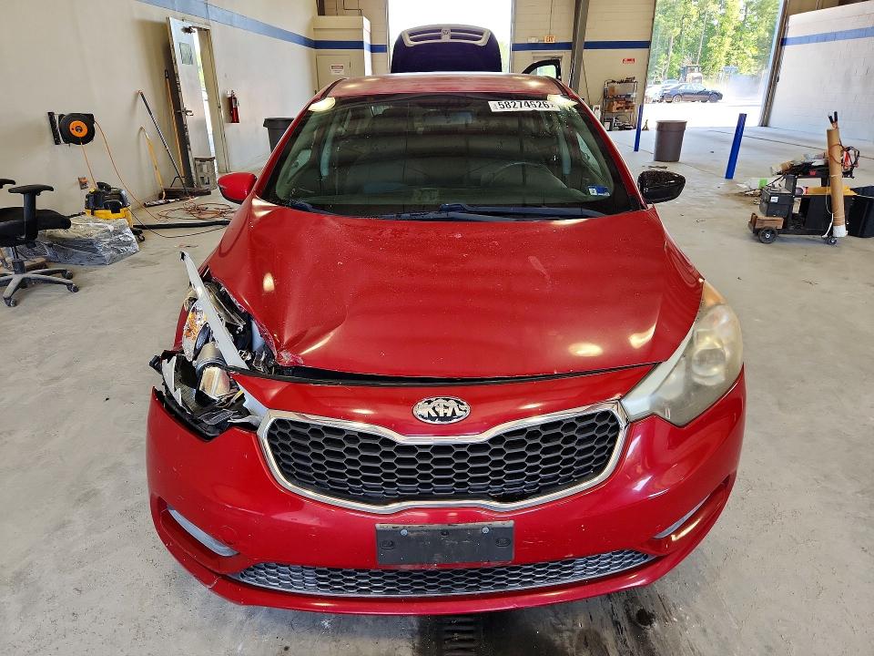 2015 Kia Forte VIN KNAFX4A6XF5313193 COPART salvage auction — FRONT END, Va - Certificate Of Title, sold $400 on 2026-07-17 (photo 5)