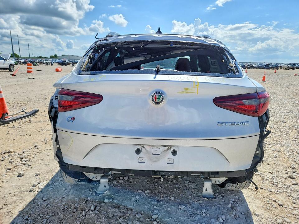2021 Alfa romeo Stelvio VIN ZASPAKBN8M7D19859 COPART salvage auction — REAR END, Tx - Salvage Vehicle Title, sold $225 on 2026-07-23 (photo 6)