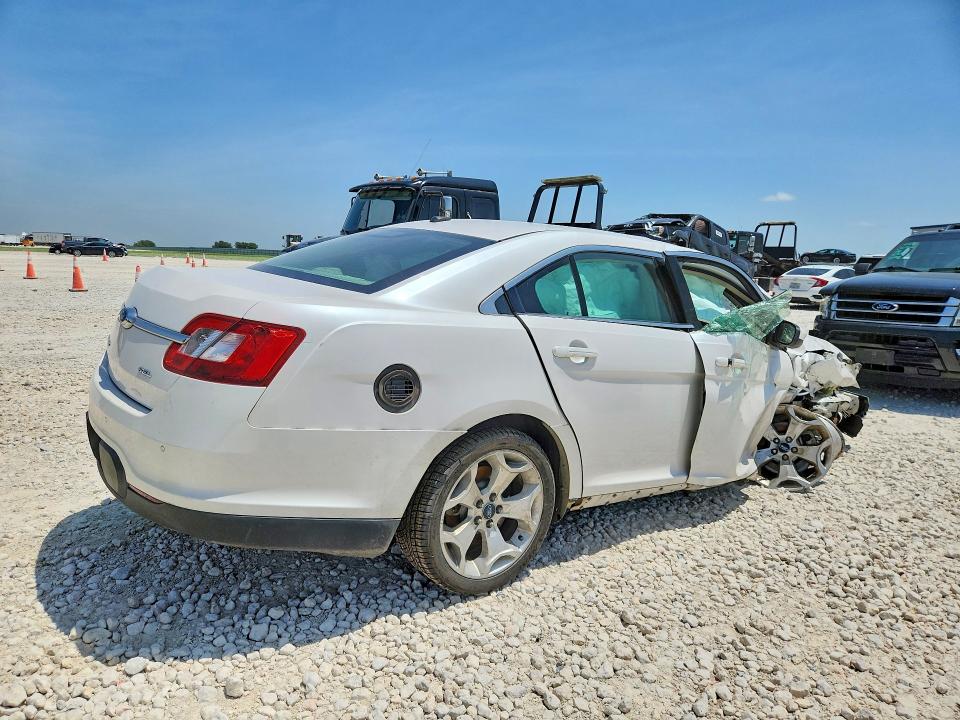 2011 Ford Taurus VIN 1FAHP2EW5BG155313 COPART salvage auction — FRONT END, TX - SALVAGE VEHICLE TITLE (P), sold $175 on 2026-08-20 (photo 3)