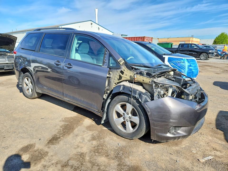 2014 Toyota Sienna VIN 5TDKK3DC4ES409261 COPART salvage auction — FRONT END, On - Permit No Brand - Unfit, sold $2,150 on 2026-07-16 (photo 4)