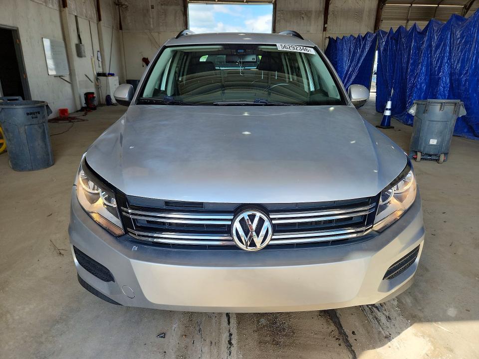 2016 Volkswagen Tiguan VIN WVGAV7AX3GW501946 COPART salvage auction — SIDE, Ky - Cert Of Title-Salvage, sold $1,450 on 2026-08-03 (photo 5)