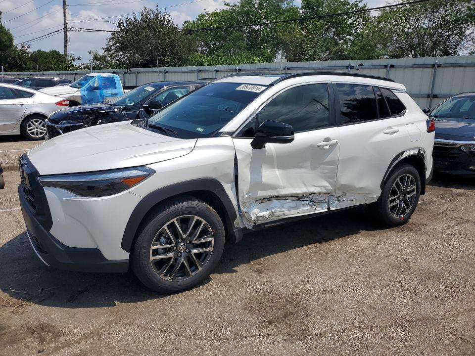 2026 Toyota Corolla cross VIN 7MUDAABGXTV166371 COPART salvage auction — SIDE, Oh - Cert Of Title-Salvage, sold $7,100 on 2026-07-29 (photo 1)