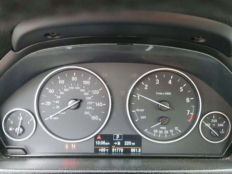 2018 BMW 3er VIN WBA8A9C50JAD27697 COPART salvage auction — FRONT END, CA - SALVAGE CERTIFICATE, sold $3,950 on 2026-08-21 (photo 9)