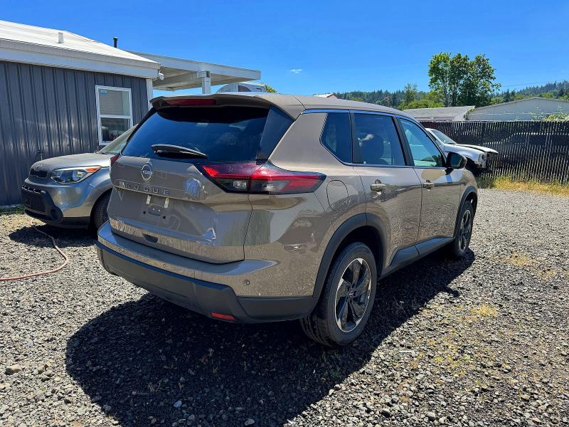 2025 Nissan Rogue VIN 5N1BT3BA8SC776011 COPART salvage auction — NORMAL WEAR, OR - BILL OF SALE (P), sold $16,400 on 2026-07-27 (photo 4)