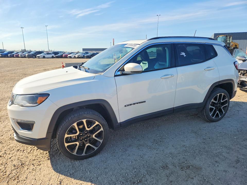 2018 Jeep Compass VIN 3C4NJDCB4JT117768 — COPART salvage auction photo